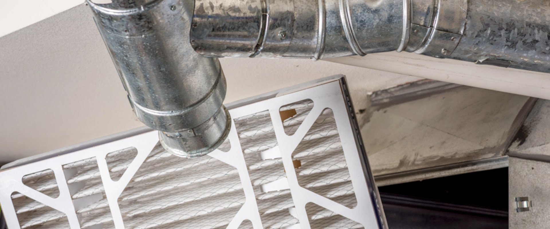 The Complete Guide to Commercial Air Filters and the Role of the 18x18x1 Air Filter in Protecting Your Business